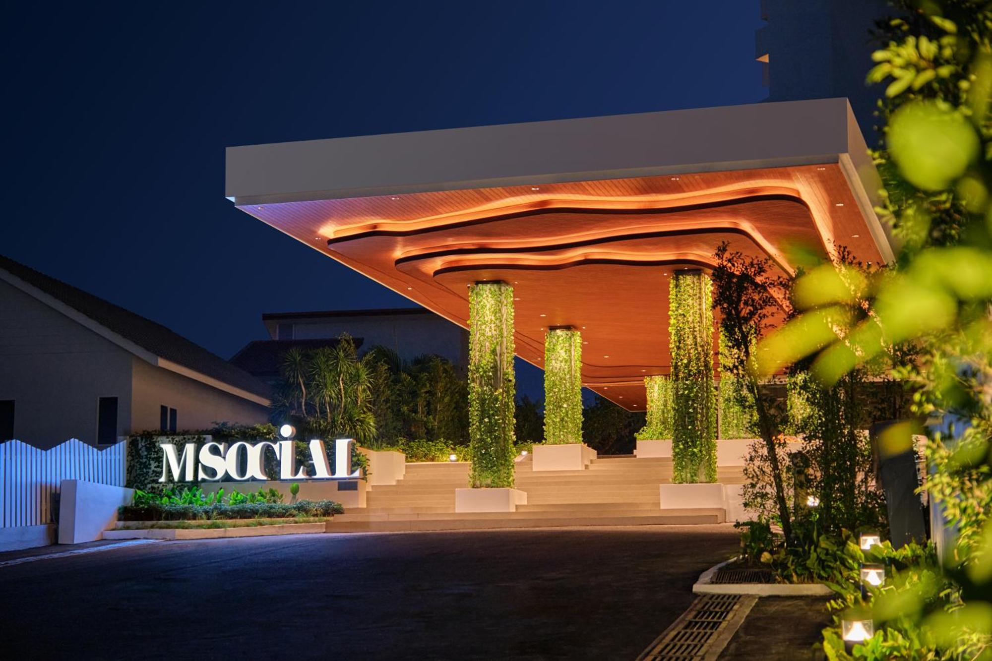 M Social Resort Penang Tanjung Bungah  Extérieur photo