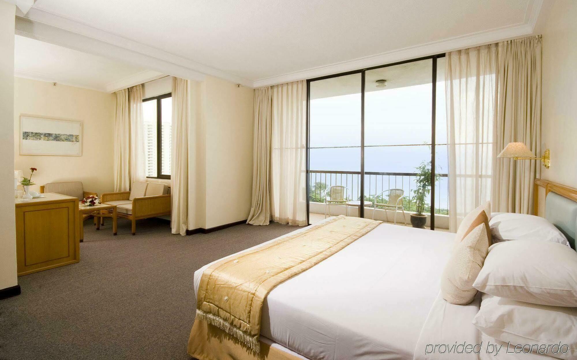M Social Resort Penang Tanjung Bungah  Chambre photo